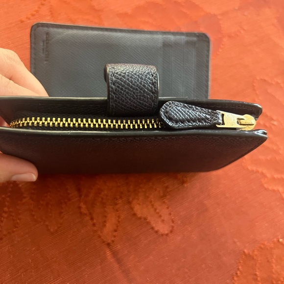 Coach medium corner zip wallet - Picture 4 of 5